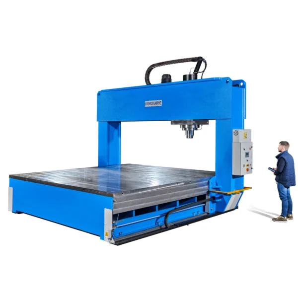 hydraulic straightening press with gantry by Hidrogarne